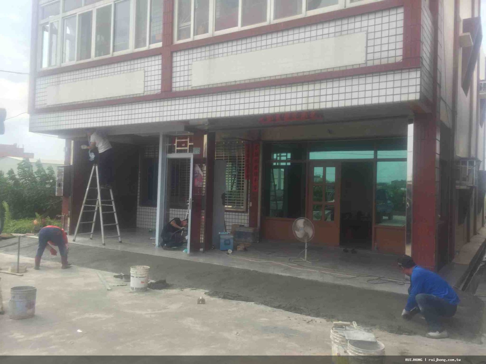 ST傳統捲門+開小門，照片 4