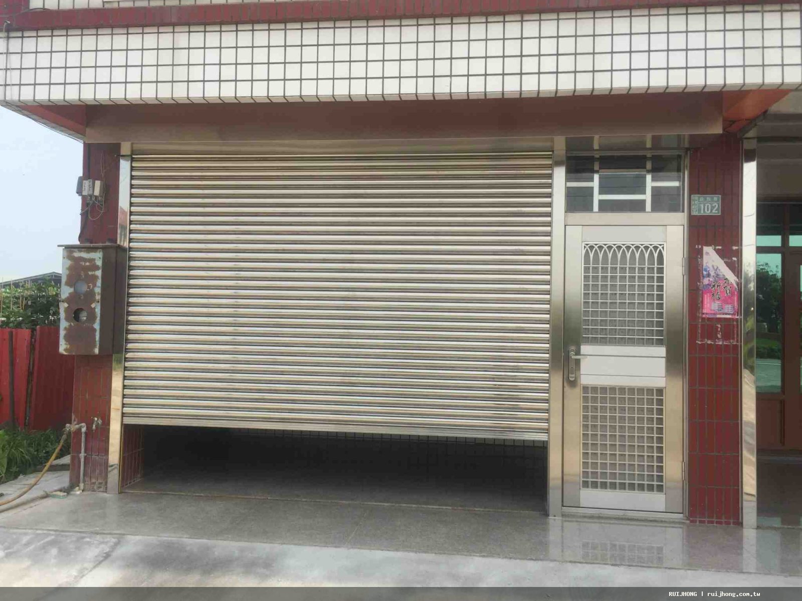 ST傳統捲門+開小門